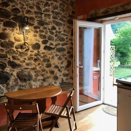 Podere Memolandia Cinque Terre Apt 3 *